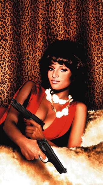 Pam Grier em Coffy: musa do blaxploitation atrás de traﬁcantes
