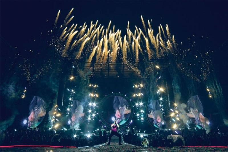 Coldplay Live 2012: filme-show da turnê Myolo Xyloto Coldplay Live 2012: filme-show da turnê Myolo Xyloto