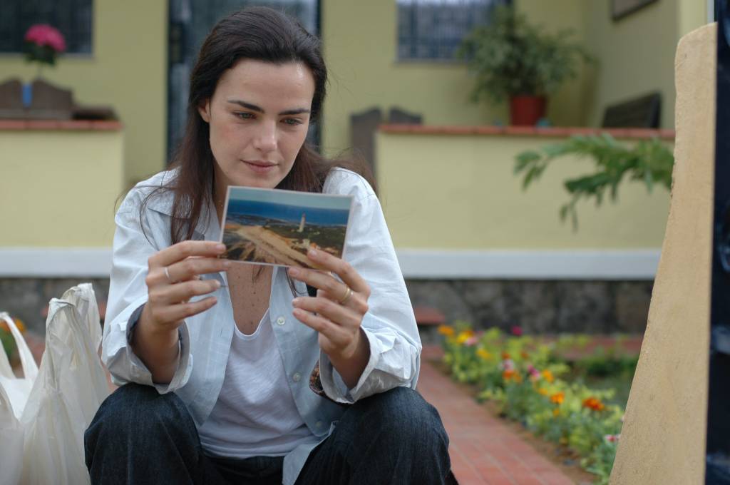 Veja beijo gay de Ana Paula Arosio em ‘Como Esquecer’