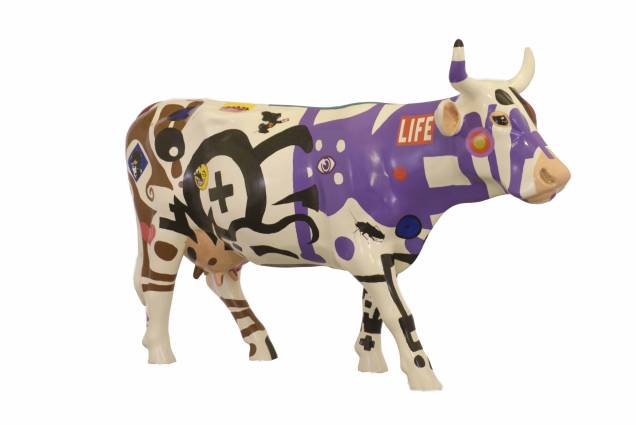 Cow in the sky with diamonds do artista Angelo Palumbo Cow in the sky with diamonds do artista Angelo Palumbo
