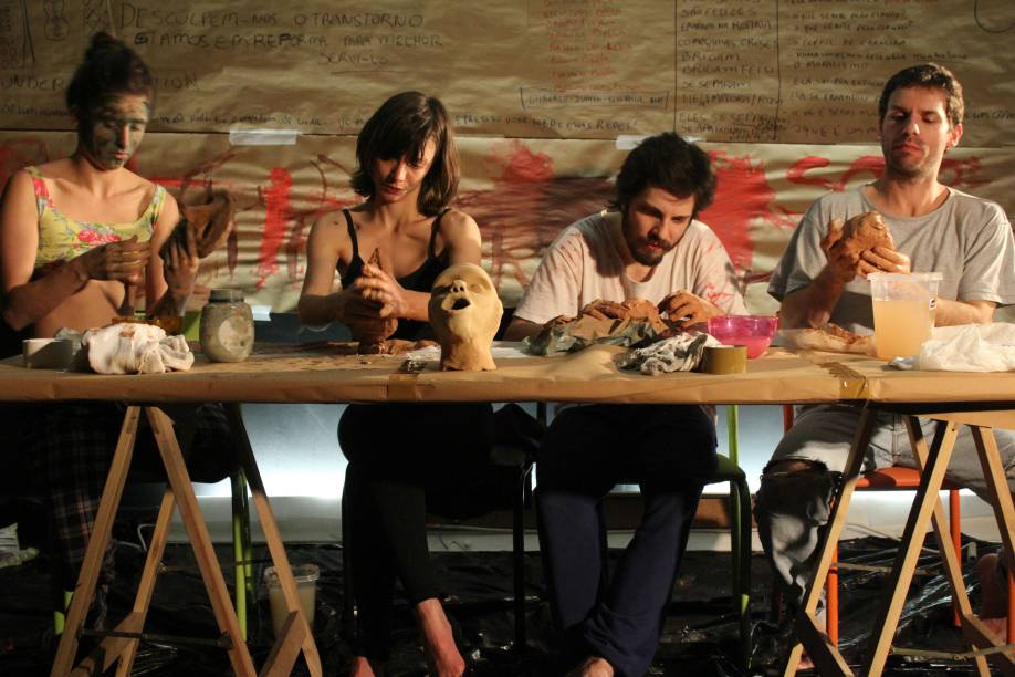 Peça integra a programação da Mostra Strindberg, que marca o centenário de morte do dramaturgo sueco Peça integra a programação da Mostra Strindberg, que marca o centenário de morte do dramaturgo sueco