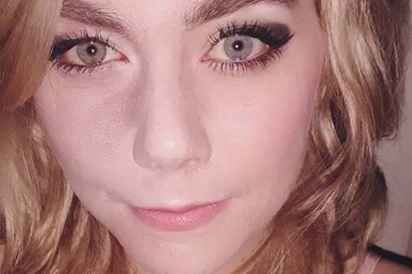 As fotos desta garota estão fazendo sucesso na internet por uma causa muito nobre