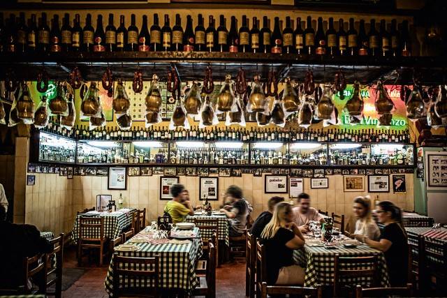Fundada em 1924, a Castelões é uma das mais longevas instituições gastronômicas da cidade