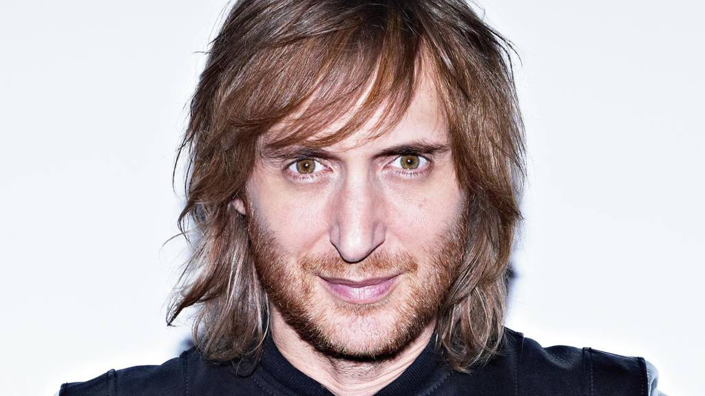 David Guetta lança clipe da música ‘Dangerous’, que ele toca na cidade em janeiro de 2015