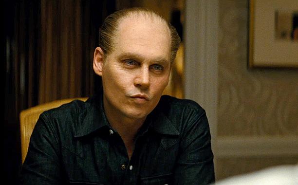 Johnny Depp está irreconhecível e assustador em seu novo filme. Assista ao trailer de Black Mass