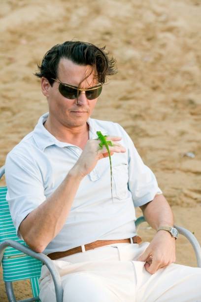 Diário de um Jornalista Bêbado:  Johnny Depp na pele de um repórter que troca Nova York pela paradisíaca ilha de Porto Rico