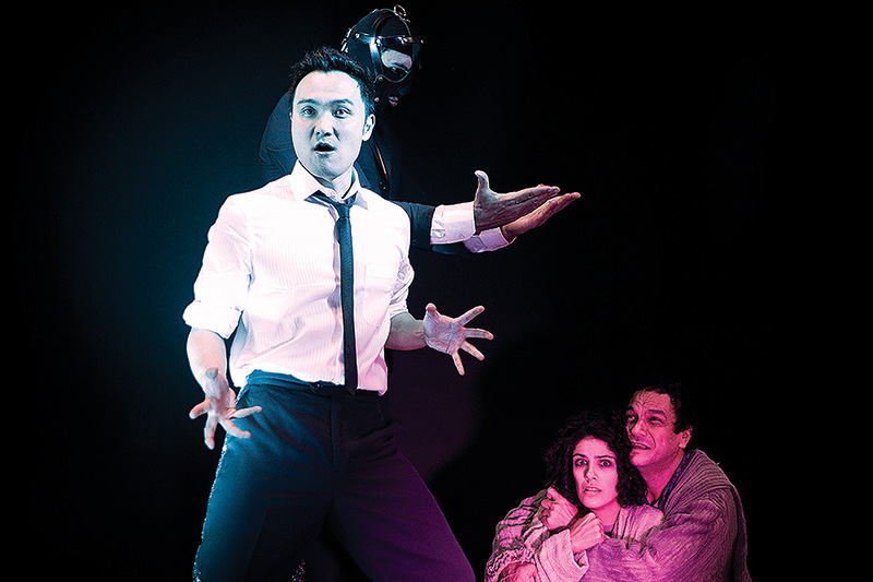 Dan Nakagawa, Alexandre Tigano, Juliana Calderón e Darson Ribeiro atuam no drama Disney Killer Dan Nakagawa, Alexandre Tigano, Juliana Calderón e Darson Ribeiro atuam no drama Disney Killer