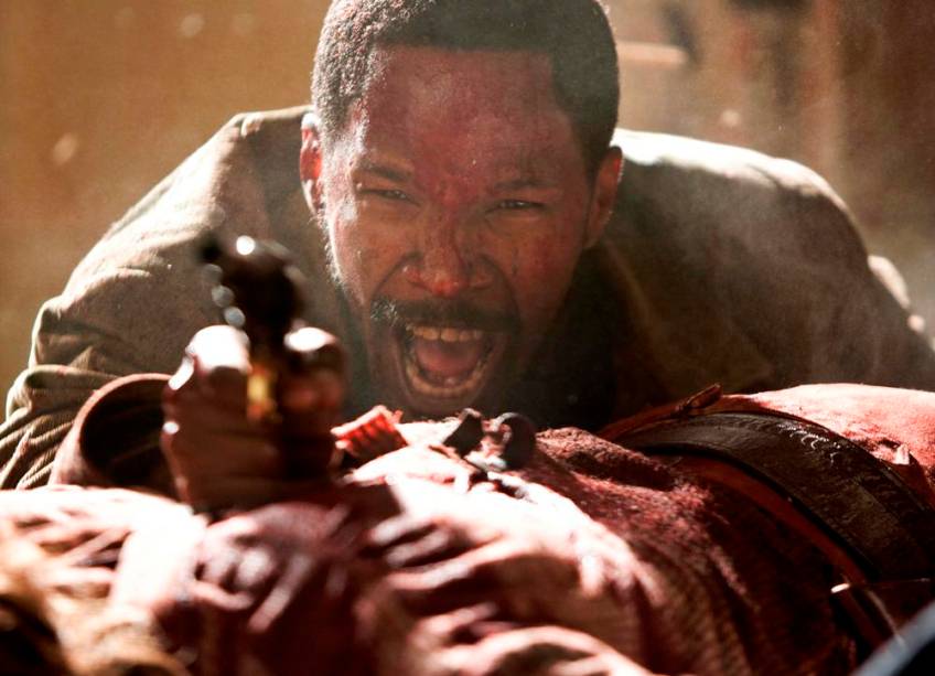 Jamie Foxx em Django Livre: ator vive um escravo que procura resgatar a mulher Jamie Foxx em Django Livre: ator vive um escravo que procura resgatar a mulher