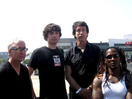 Dead Kennedys: banda se apresenta no Via Marquês Dead Kennedys: banda se apresenta no Via Marquês