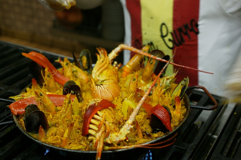 Paella: prato campeão de pedidos que fez a fama da casa (Foto: Mario Rodrigues)