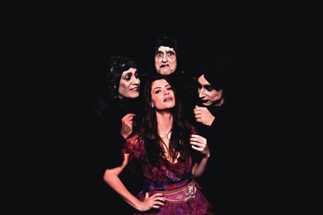 Paulo Verlings, Alinne Moraes e Gilberto Gawronski em Doroteia Paulo Verlings, Alinne Moraes e Gilberto Gawronski em Doroteia