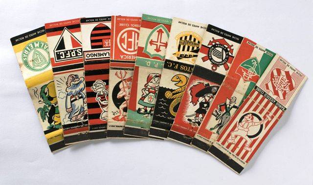 Museu do Futebol recebe exposição Futebol de Papel
