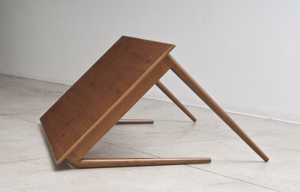 A instalação de Edgard de Souza integra a coletiva Paralela 2010 A instalação de Edgard de Souza integra a coletiva Paralela 2010