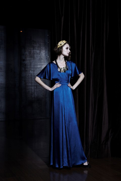 Butique nos Jardins faz promoção de vestidos de festa