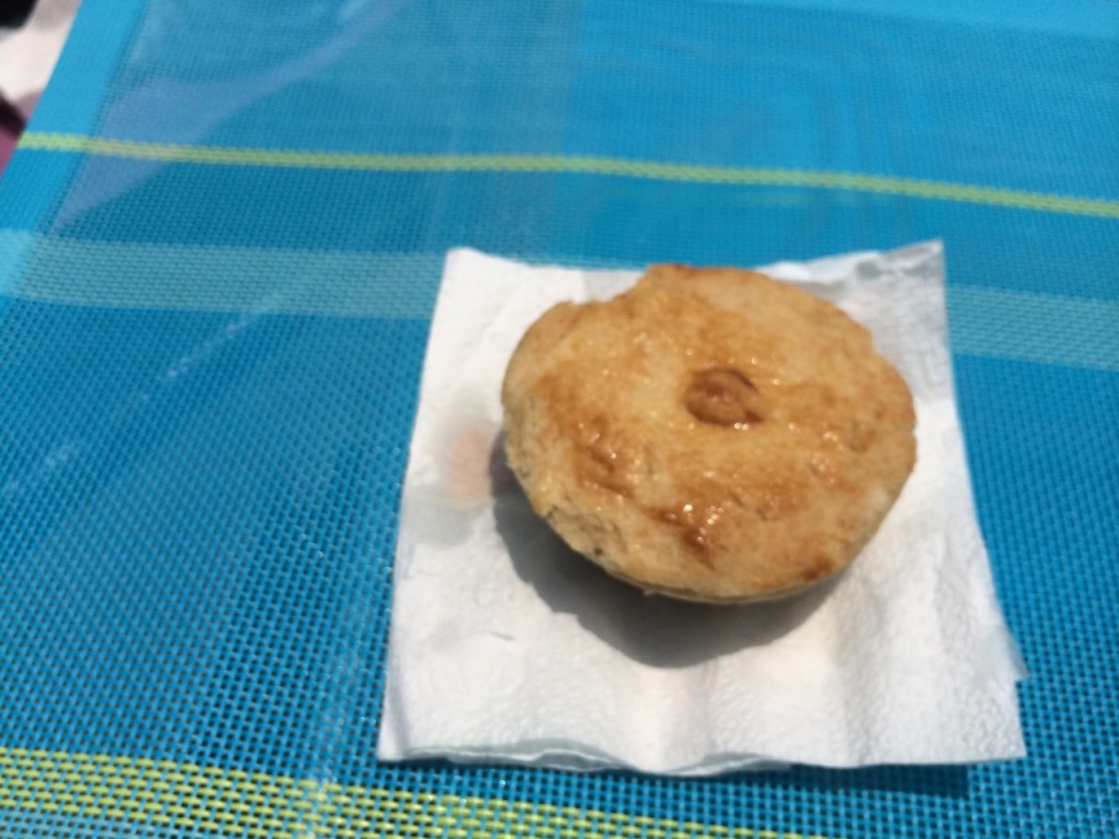 A empadinha &eacute; muito procurada pelos banhistas em Santos