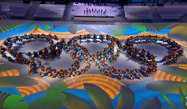 Informal e cheio de surpresas, encerramento da Olimpíada do Rio rende festival de memes na web