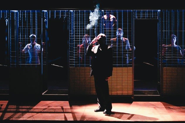 Elias Andreato, Leonardo Miggiorin e Patricia Gasppar: suspense desafiador Elias Andreato, Leonardo Miggiorin e Patricia Gasppar: suspense desafiador