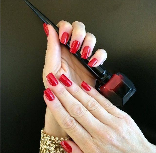 O esmalte mais desejado do momento: Rouge Louboutin