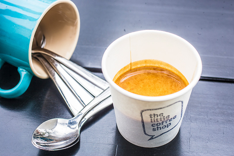 Bolo gelado com expresso