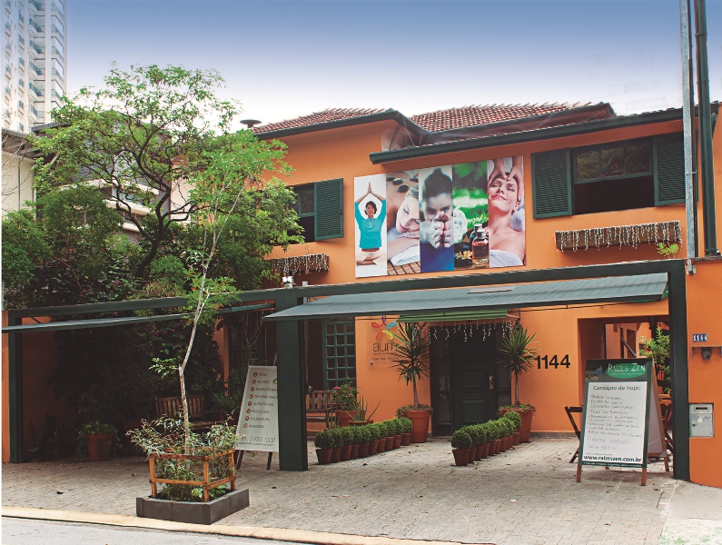 fachada-aum2012.jpeg