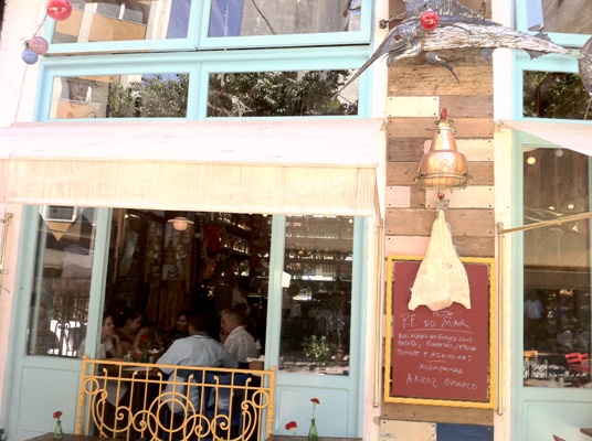 Walter Mancini abre o Madreperola