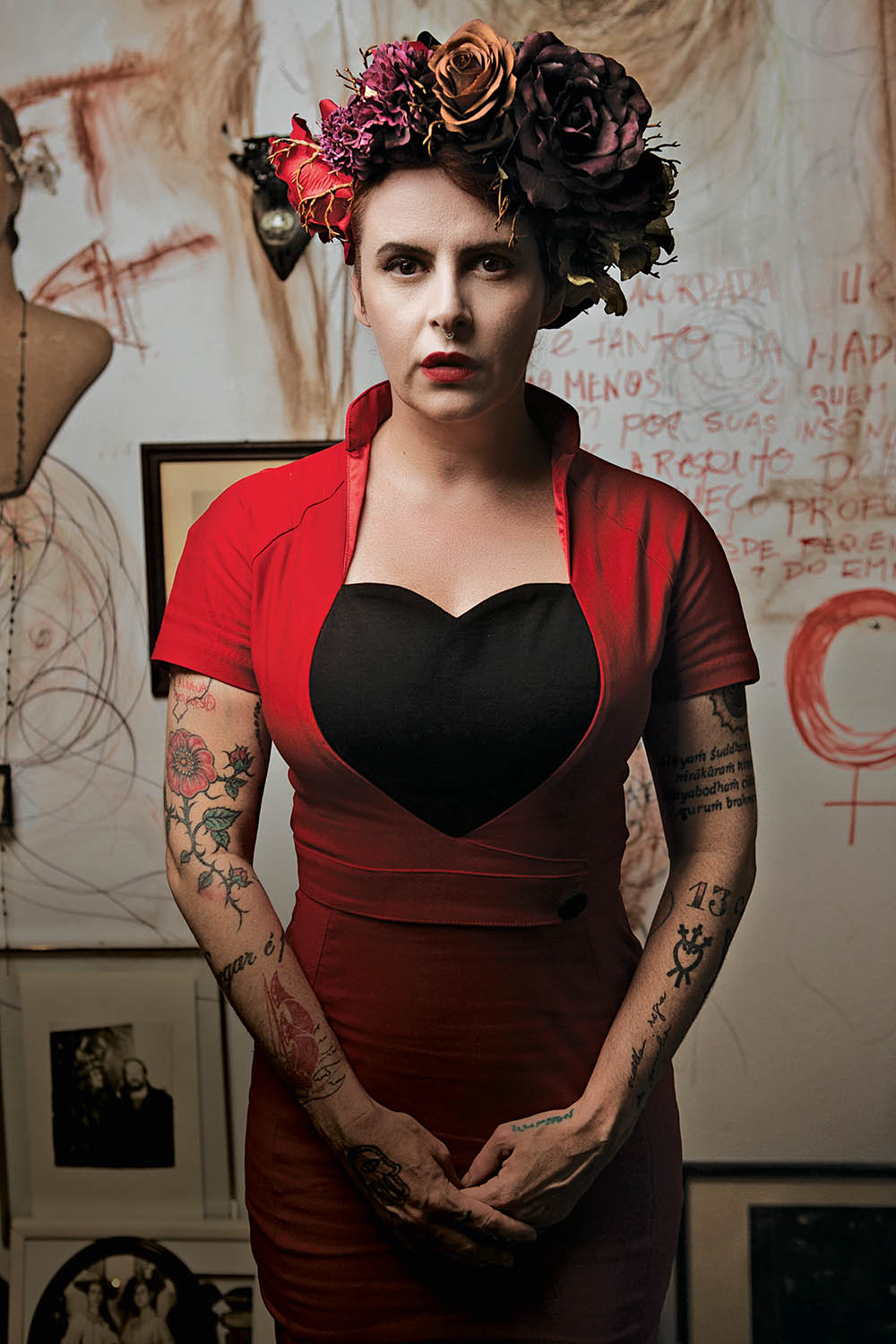 Fernanda Young lança livro de poesia, série no YouTube e humorístico para a Globo