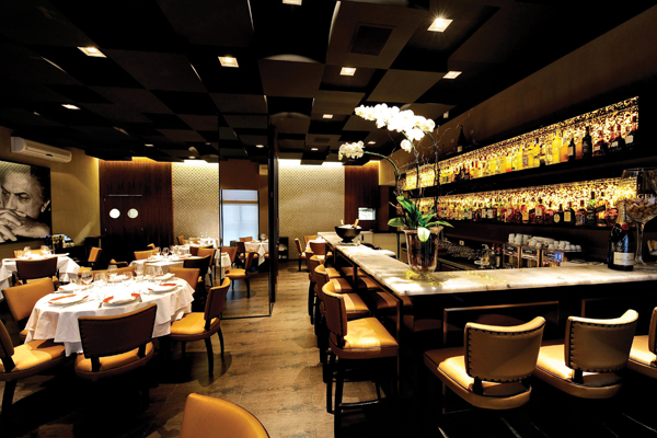 Figurati serviu o último macarrão no domingo