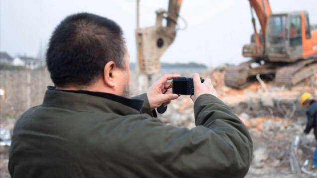 Ai Weiwei - Sem Perdão: documentário sobre o polêmico artista chinês Ai Weiwei - Sem Perdão: documentário sobre o polêmico artista chinês