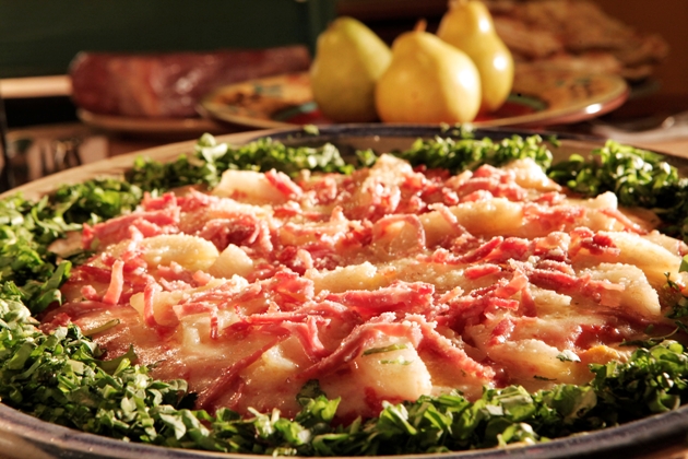 Pizza de pera com presunto de Parma Pizza de pera com presunto de Parma