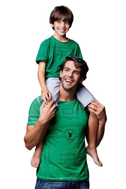 Pelo filho, Kaká lança linha de roupas de grife para adultos e crianças