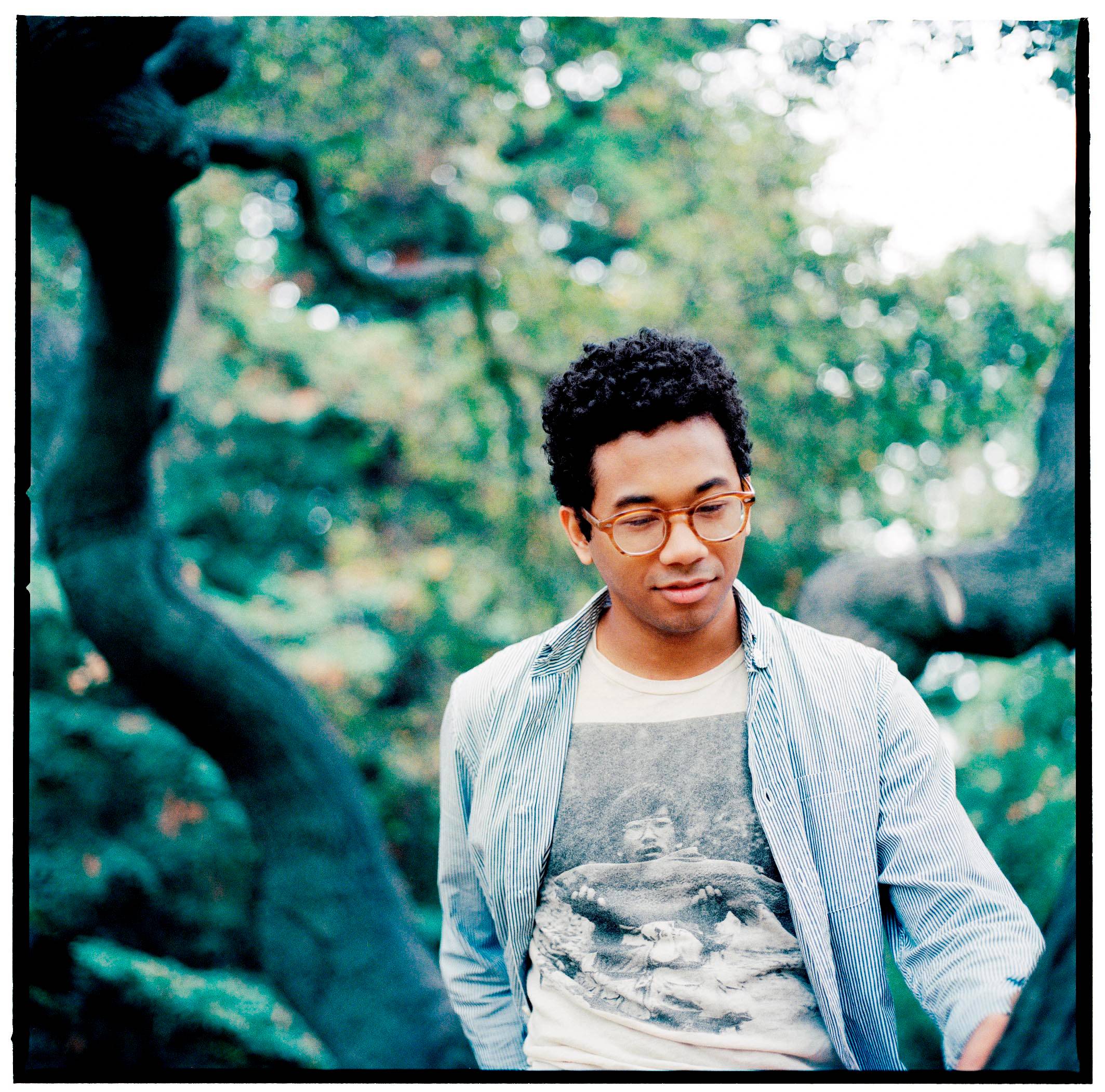 Toro y Moi foto-toro-y-moi-credito-andrew-paynter-5.jpeg