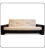 Futon Company vende sofá-cama Spirit, de três lugares, por R$ 2.932,00 Futon Company vende sofá-cama Spirit, de três lugares, por R$ 2.932,00