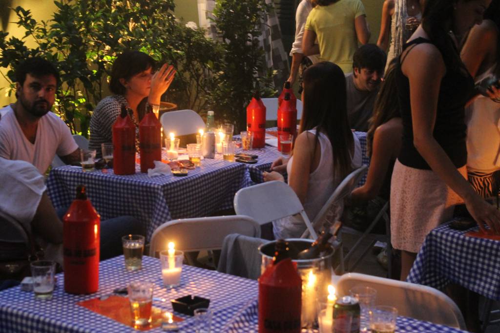 Festa com clima de “churrasco na laje” terá Art Popular e Naldo