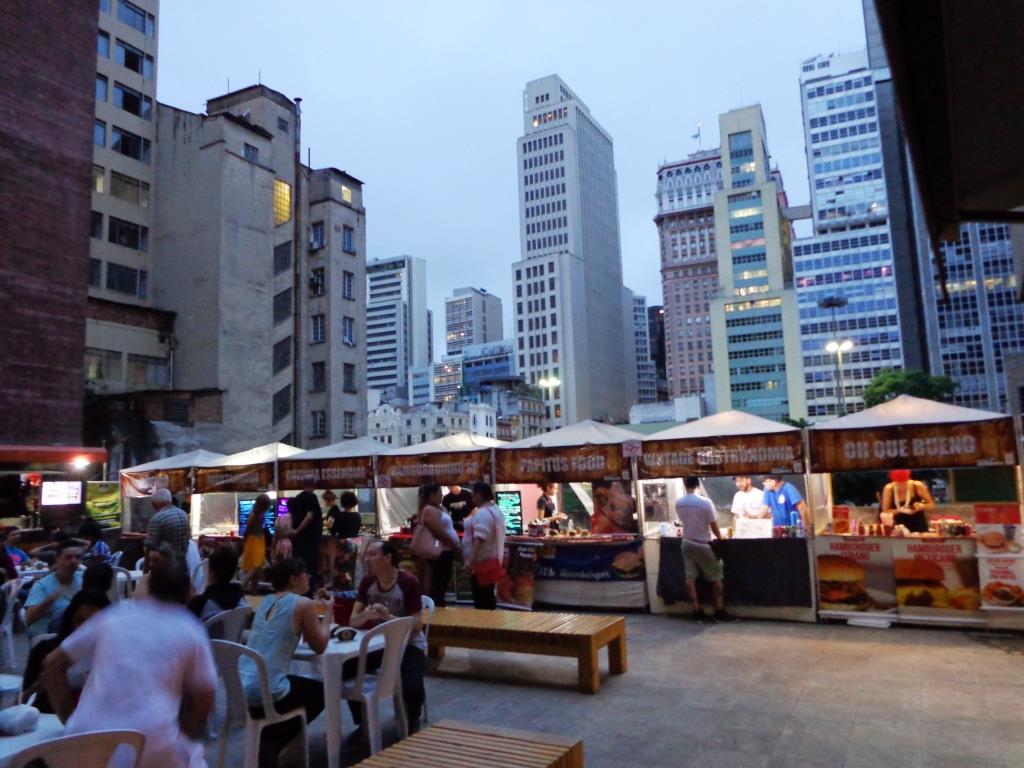 De burguer de mortadela à castanha-do-pará: conheça alguns lanches do Festival do Hambúrguer