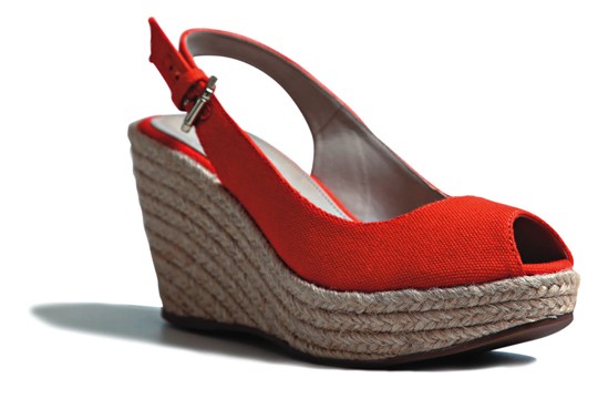 Sandália de salto anabela Sandália de salto anabela