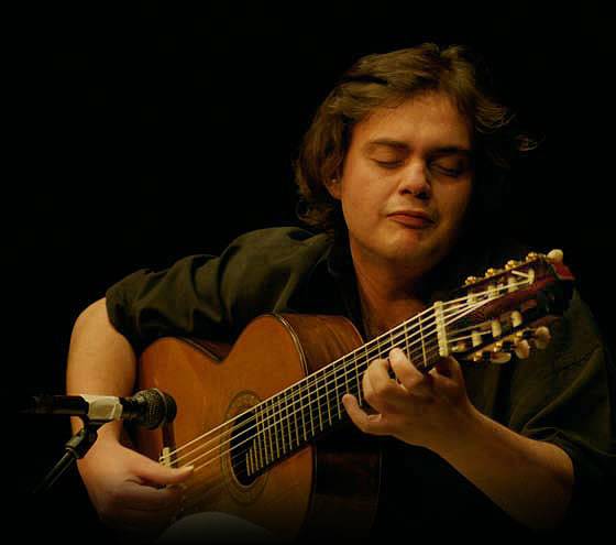 Yamandu Costa e Cantilena Ensemble
