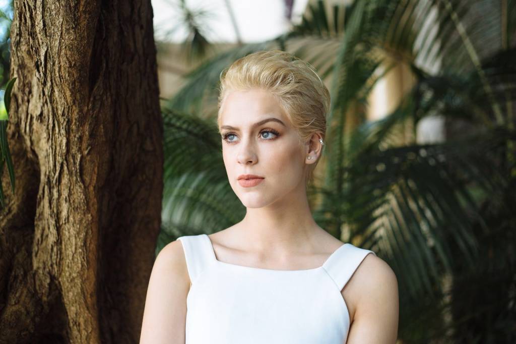 A primeira vez de Sophia Abrahão em turnê