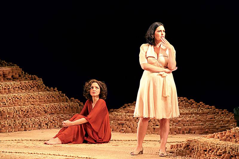 Maria e Laura: embate que testa os limites Maria e Laura: embate que testa os limites