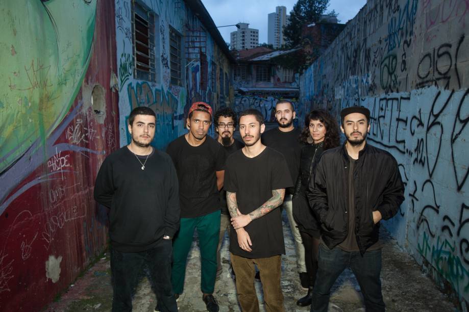 Coletivo Metanol: Seixlack (esq.), Vekr, U-RSO, Soul One, Akin, Oh! Mussi e MJP Coletivo Metanol: Seixlack (esq.), Vekr, U-RSO, Soul One, Akin, Oh! Mussi e MJP