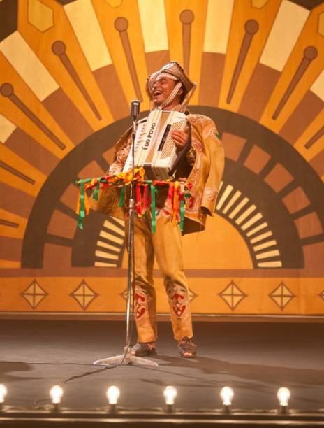 Gonzaga - De Pai pra Filho: relacionamento conturbado entre Luiz Gonzaga e seu filho Gonzaguinha Gonzaga - De Pai pra Filho: relacionamento conturbado entre Luiz Gonzaga e seu filho Gonzaguinha