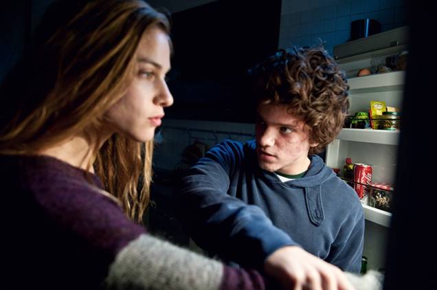 Eu e Você: Olivia e Lorenzo, isolados no porão Eu e Você: Olivia e Lorenzo, isolados no porão
