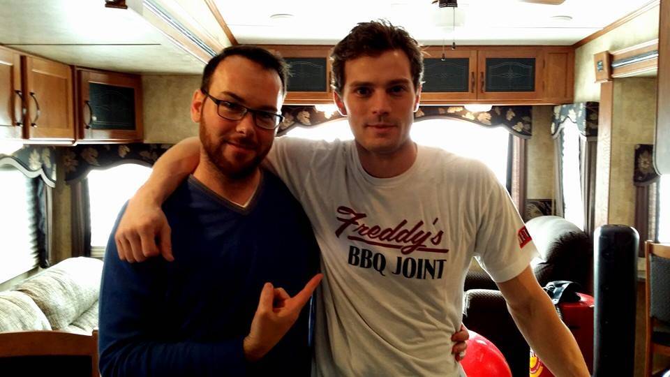Jamie Dornan, o Christian Grey, faz brincadeira com o seriado House of Cards