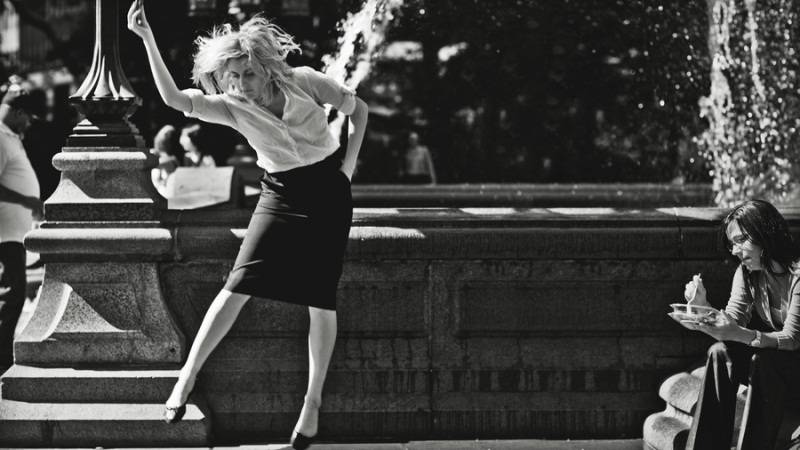 Frances Ha: ela é aluna numa companhia de dança, mas não é de fato uma bailarina Frances Ha: ela é aluna numa companhia de dança, mas não é de fato uma bailarina