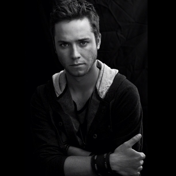 Ator de Peter Pan cresceu (e ficou lindo)! Confira o antes e depois