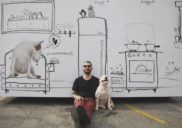O cachorro brasileiro mais famoso do Instagram promove uma ação beneficente (e você pode ajudar)