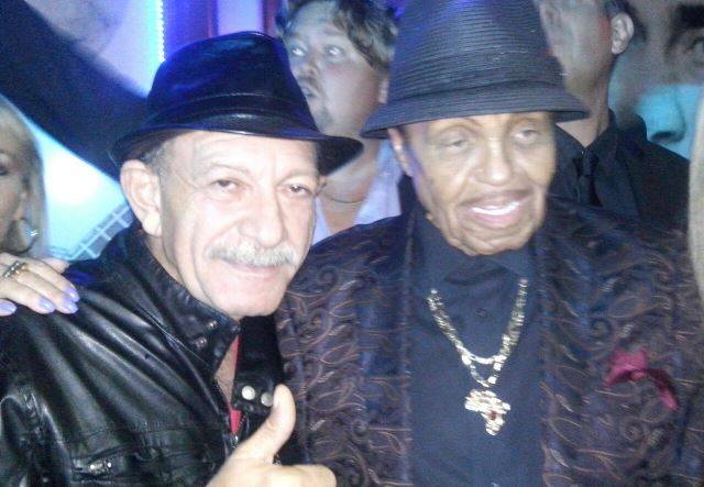Joe Jackson: festa na Vila Buarque dois dias antes da internação