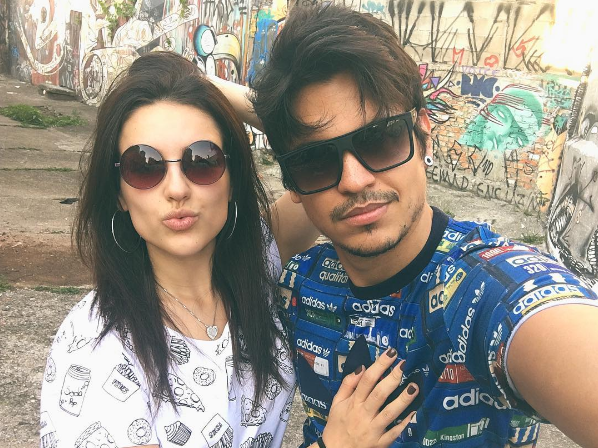Kéfera deixa de seguir namorado e aumentam rumores de separação
