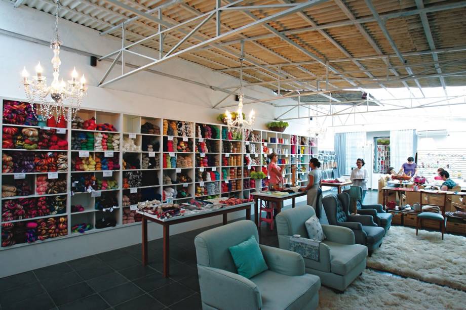 Salão do Novelaria Knit Café: aqui, são ministradas aulas para iniciantes Salão do Novelaria Knit Café: aqui, são ministradas aulas para iniciantes