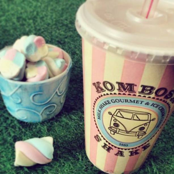 Kombosa Shake: food truck especializado em milk-shake Kombosa Shake: food truck especializado em milk-shake