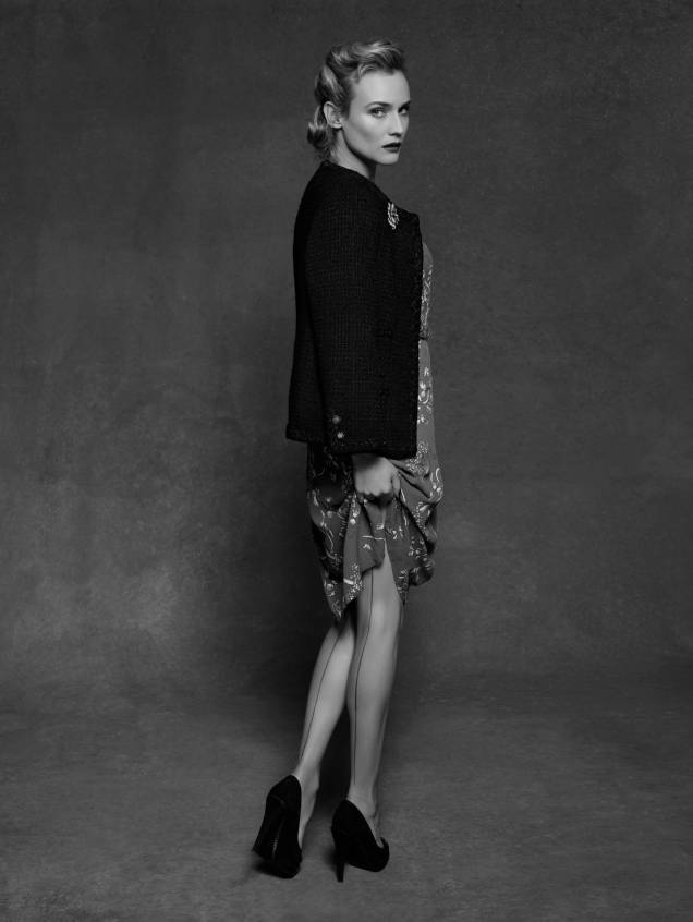 A atriz alemã Diane Kruger, garota-propaganda da grife, com a clássica peça A atriz alemã Diane Kruger, garota-propaganda da grife, com a clássica peça